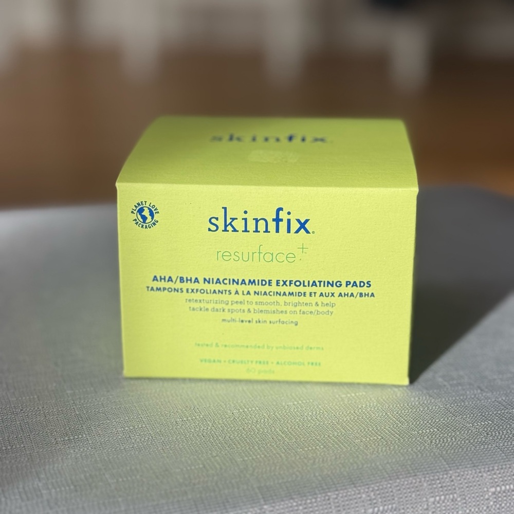 Skinfix Resurface+ AHA/BHA Niacinamide Exfoliating Pads 60ct NIB